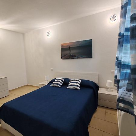 Ondina Apartment In Versilia เวียเรจโจ ภายนอก รูปภาพ