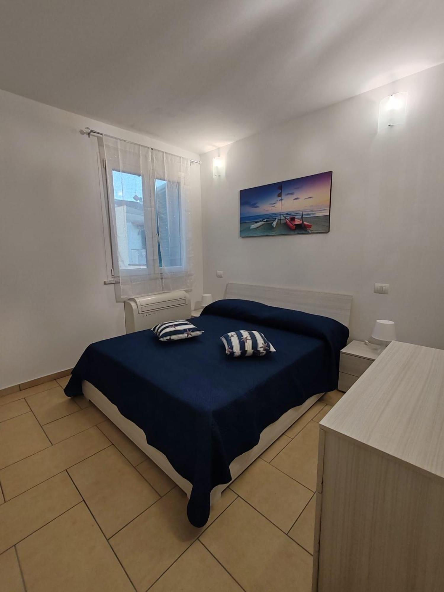 Ondina Apartment In Versilia เวียเรจโจ ภายนอก รูปภาพ